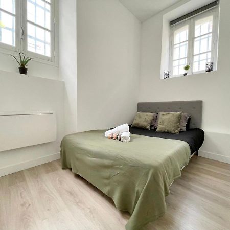 Appartement Bleu persan - SENS centre - Netflix Extérieur photo
