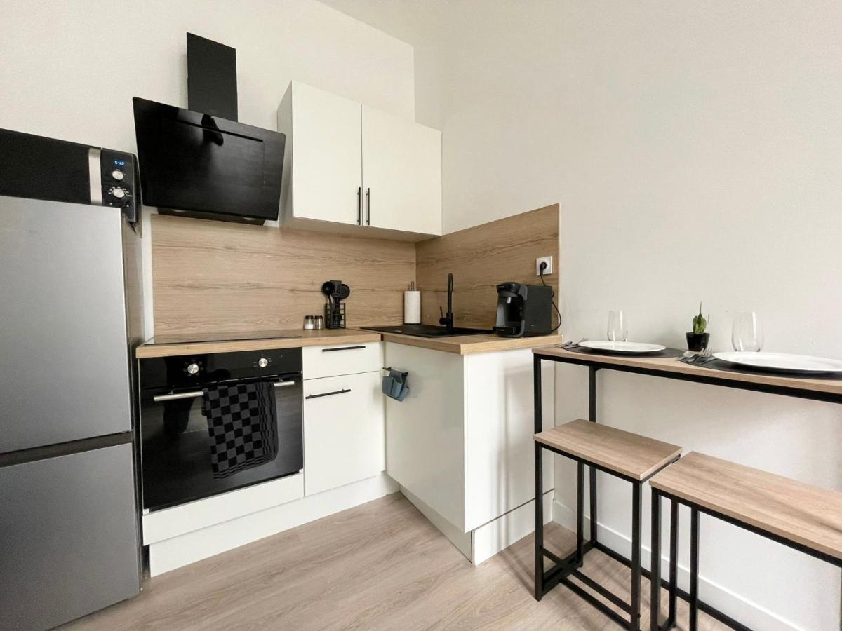 Appartement Bleu persan - SENS centre - Netflix Extérieur photo