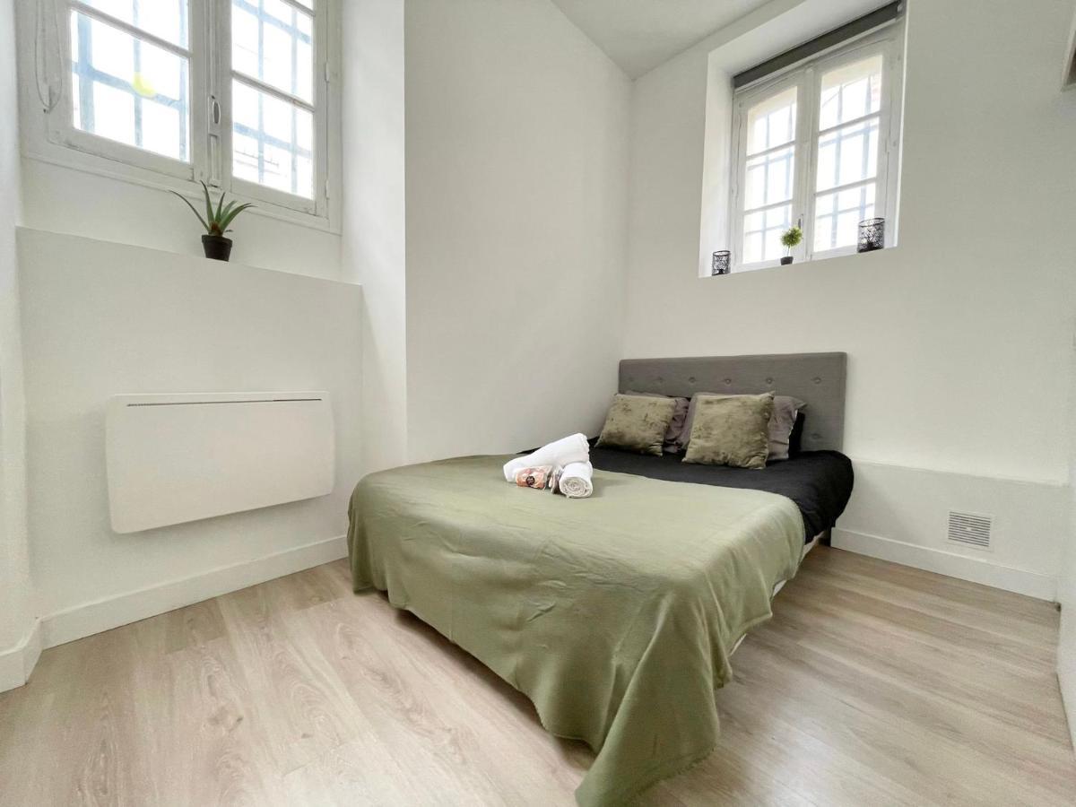 Appartement Bleu persan - SENS centre - Netflix Extérieur photo